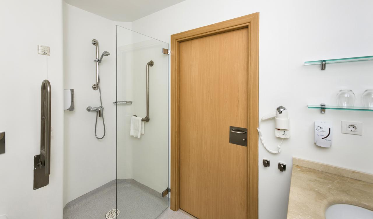 Aldea Health Resort - Adults Only ماربيا الغرفة الصورة